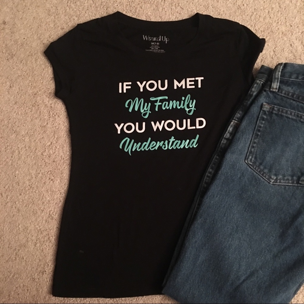 Cute tee - Picture 2 of 2